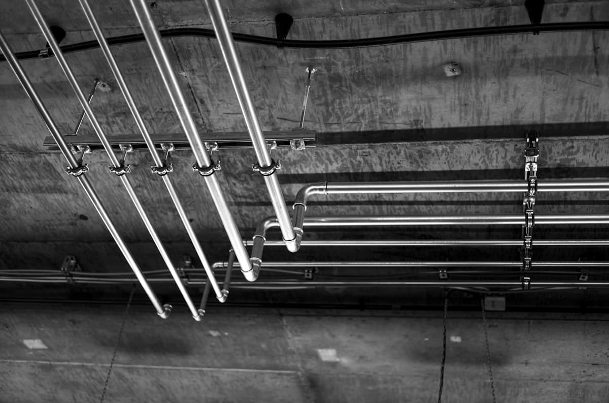 Commercial plumbing pipe system